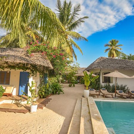 Badolina Bungalows Nungwi Esterno foto