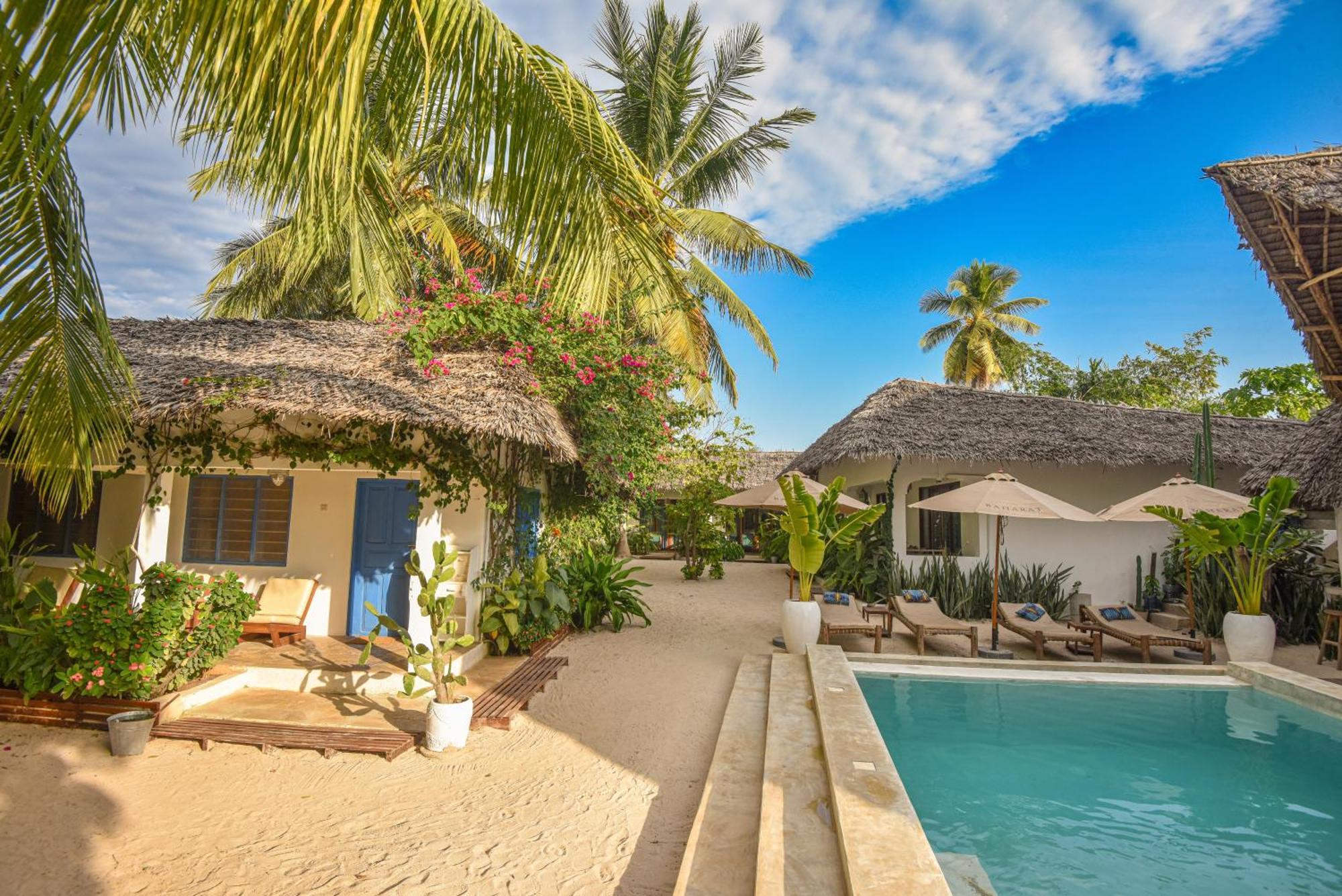 Badolina Bungalows Nungwi Esterno foto
