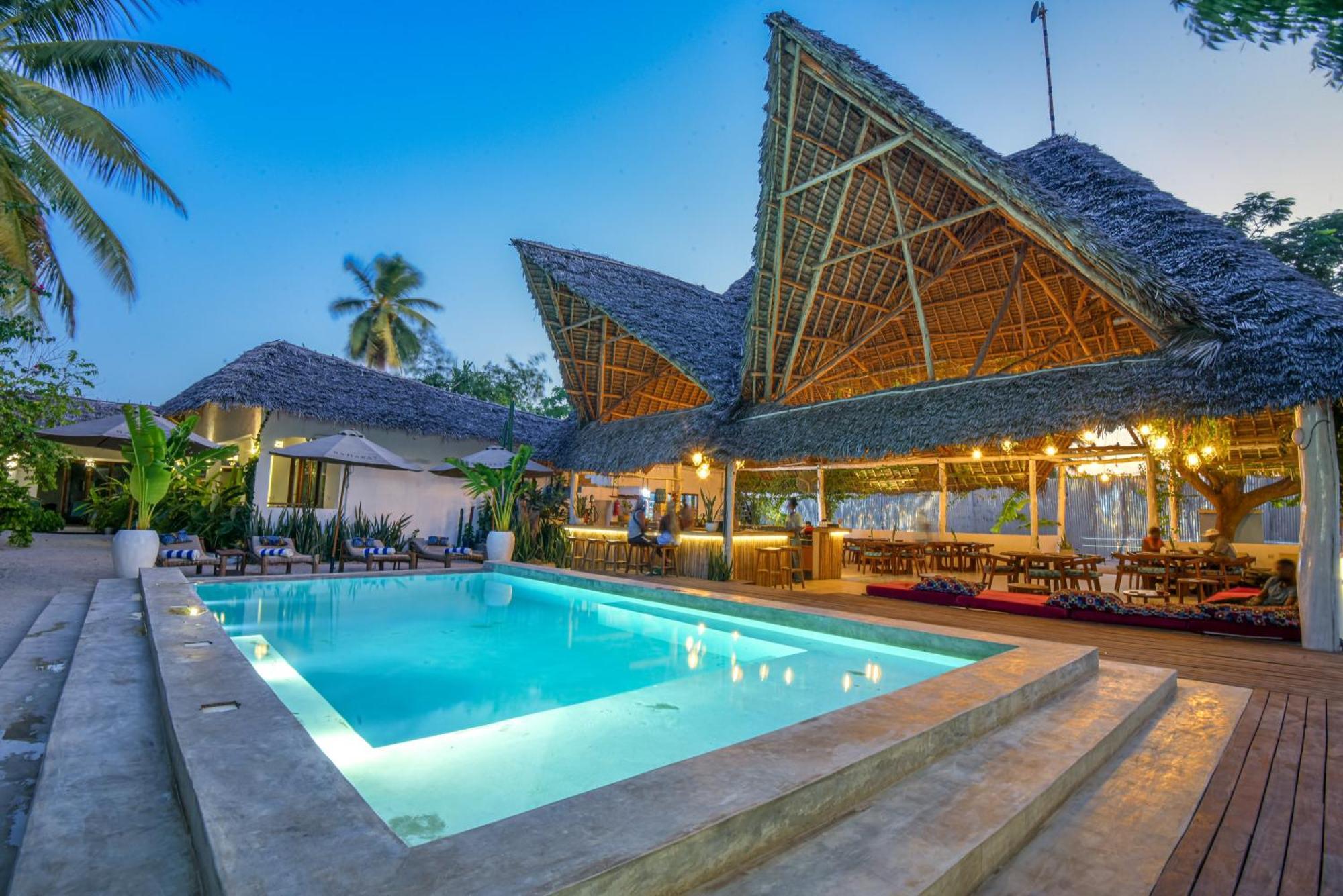 Badolina Bungalows Nungwi Esterno foto