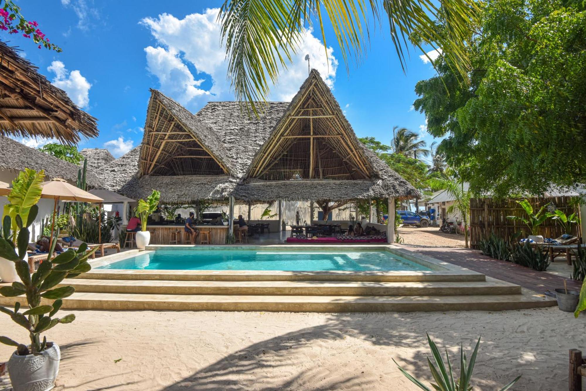 Badolina Bungalows Nungwi Esterno foto