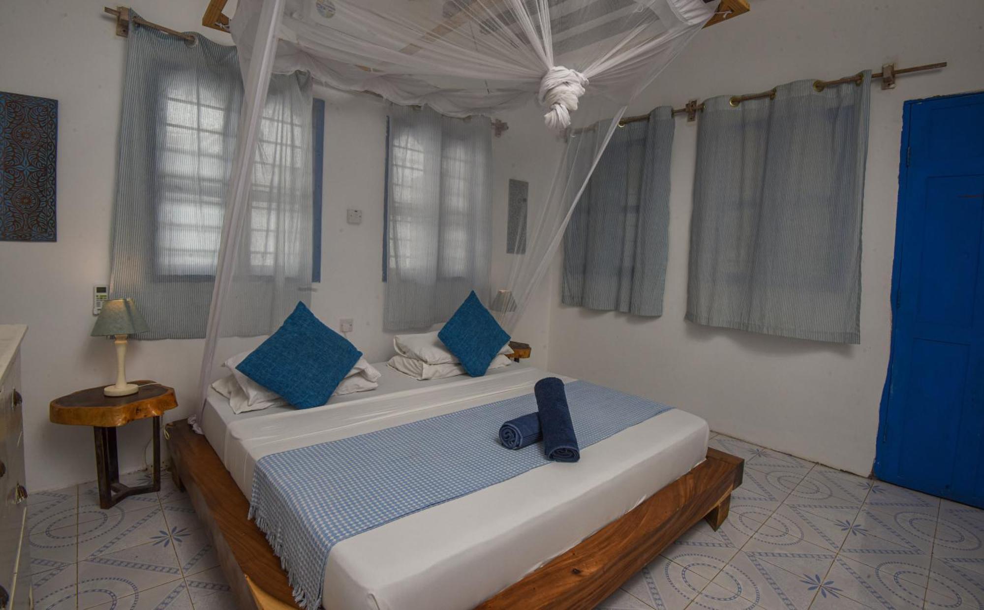 Badolina Bungalows Nungwi Esterno foto